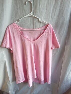 Lilly Pulitzer Pink V-Neck Cotton Tee